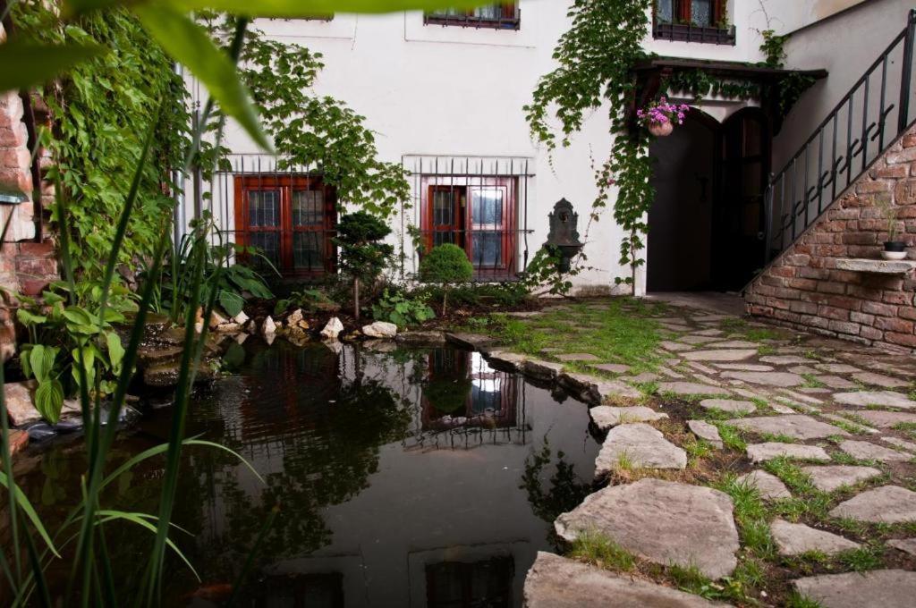 Hotel New Fajka Mikulov Esterno foto