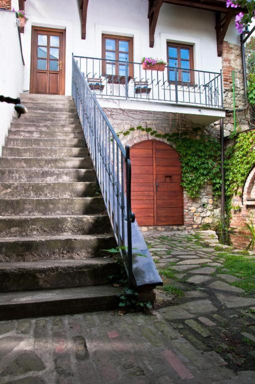 Hotel New Fajka Mikulov Esterno foto