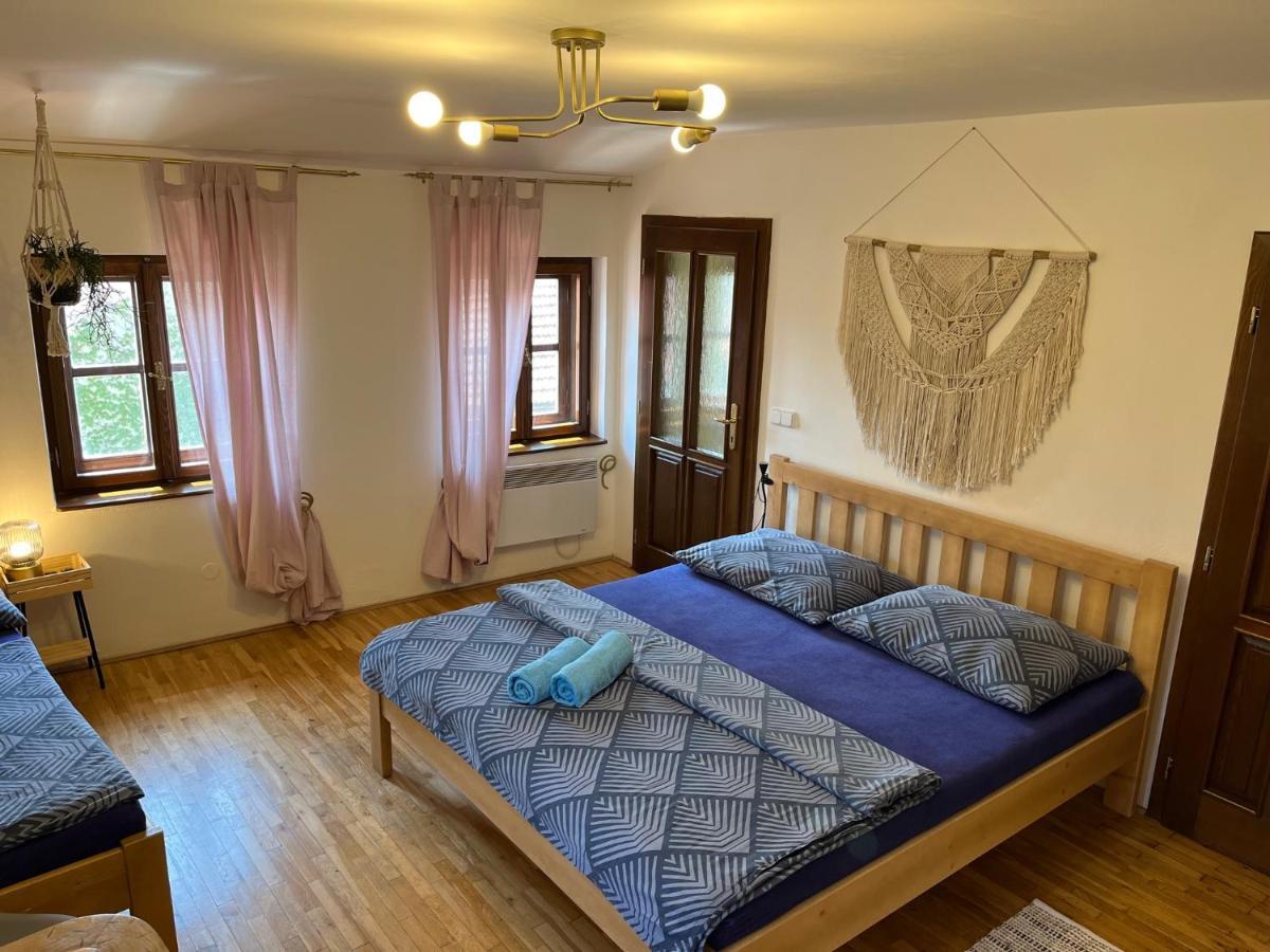 Hotel New Fajka Mikulov Esterno foto